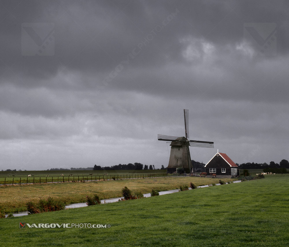 Small family windmill farm in Northern Netherland by Vargovic photo