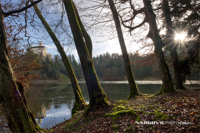 Last-Autumn-Morning_Trakoscan-Castle_Croatia_Boris-Vargovic-Photography
